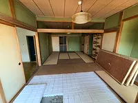 畳敷きの和室を別アングルから見た様子